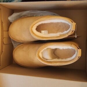 NEW Retro Super Shorty Boots